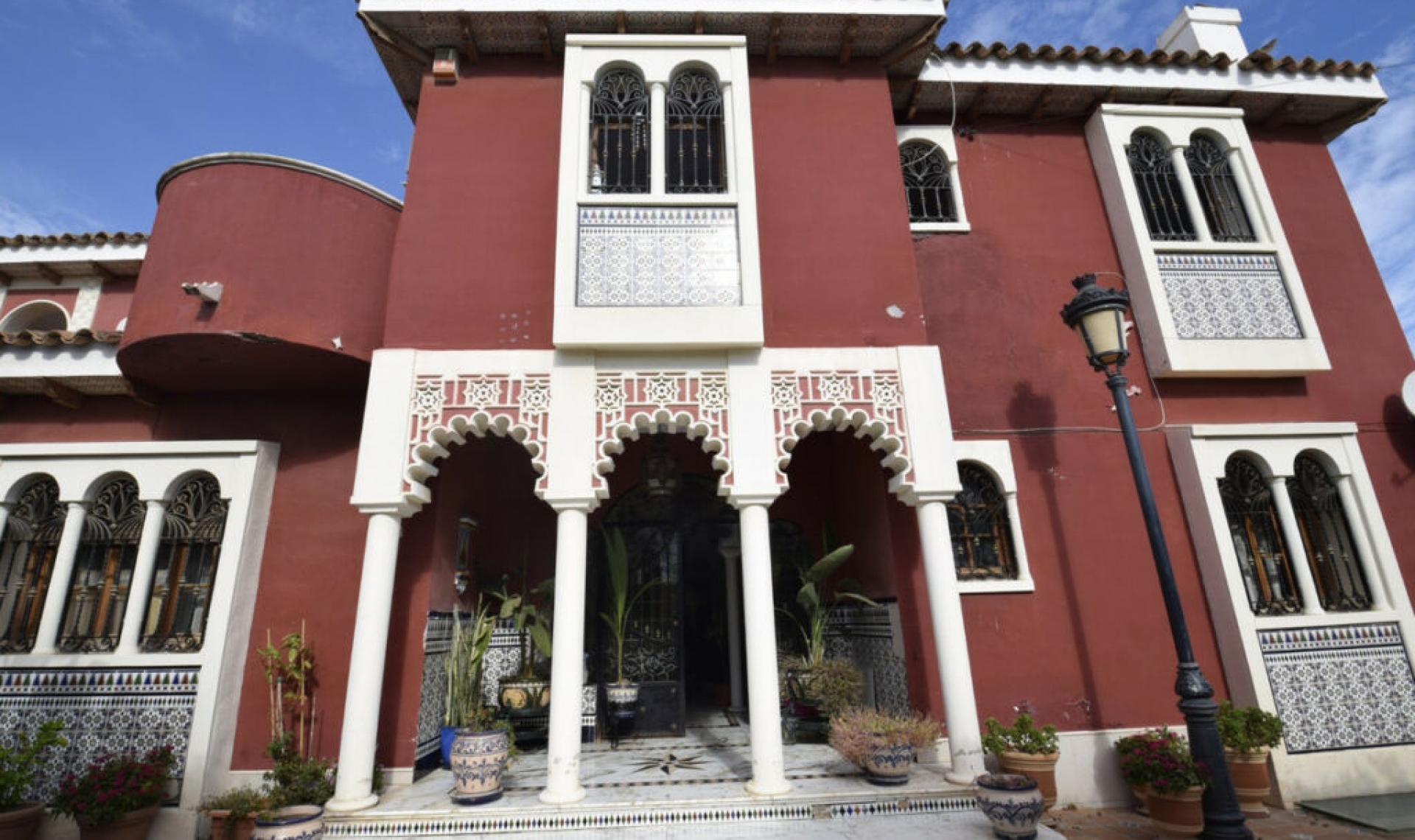 Resale - House -
Torrevieja