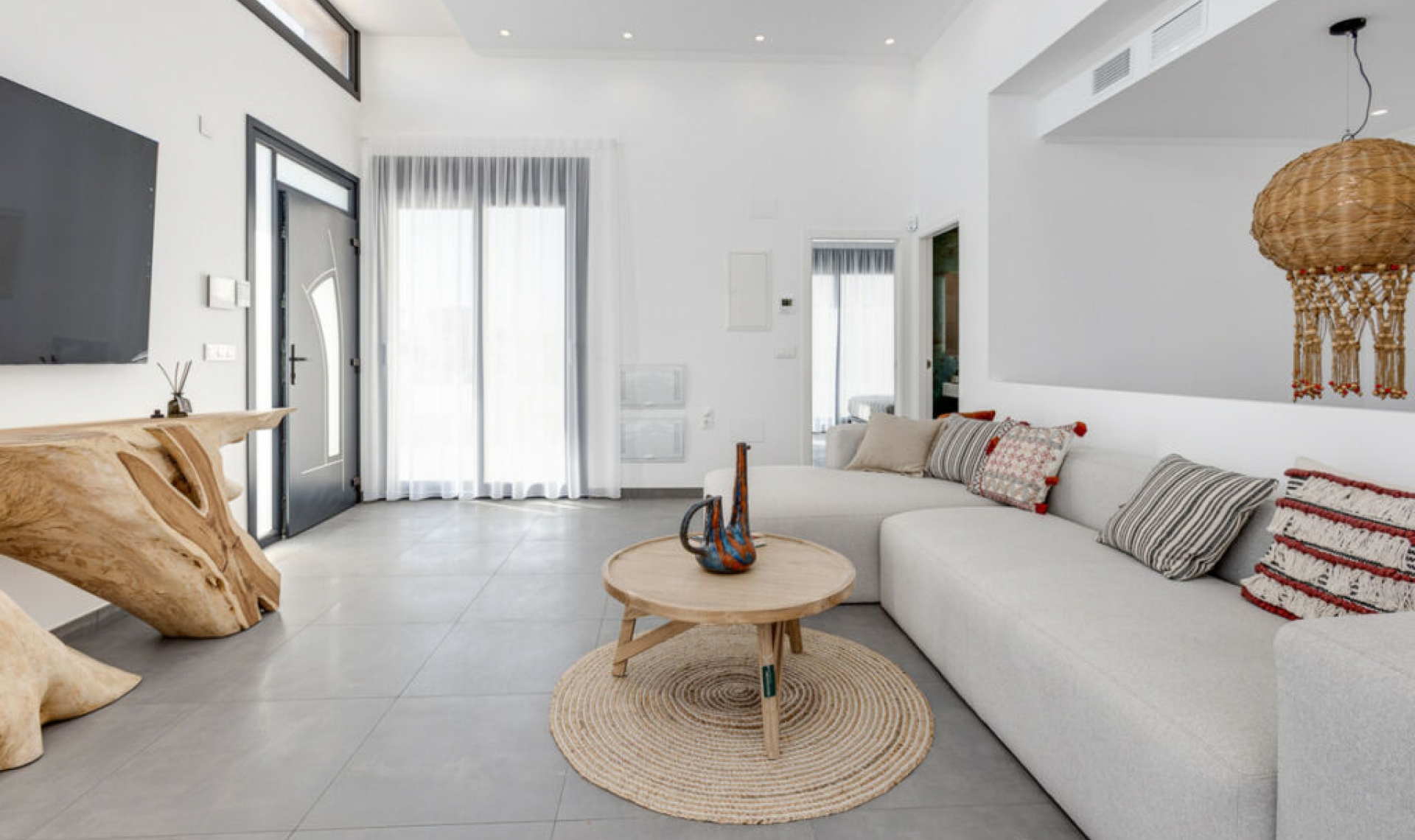 Resale - House -
Torrevieja