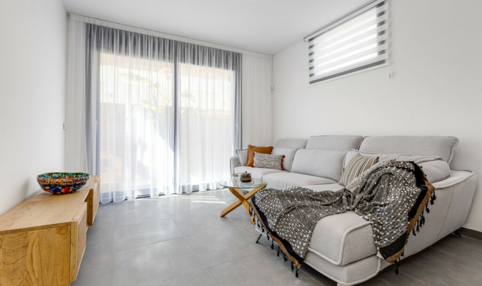 Resale - House -
Torrevieja