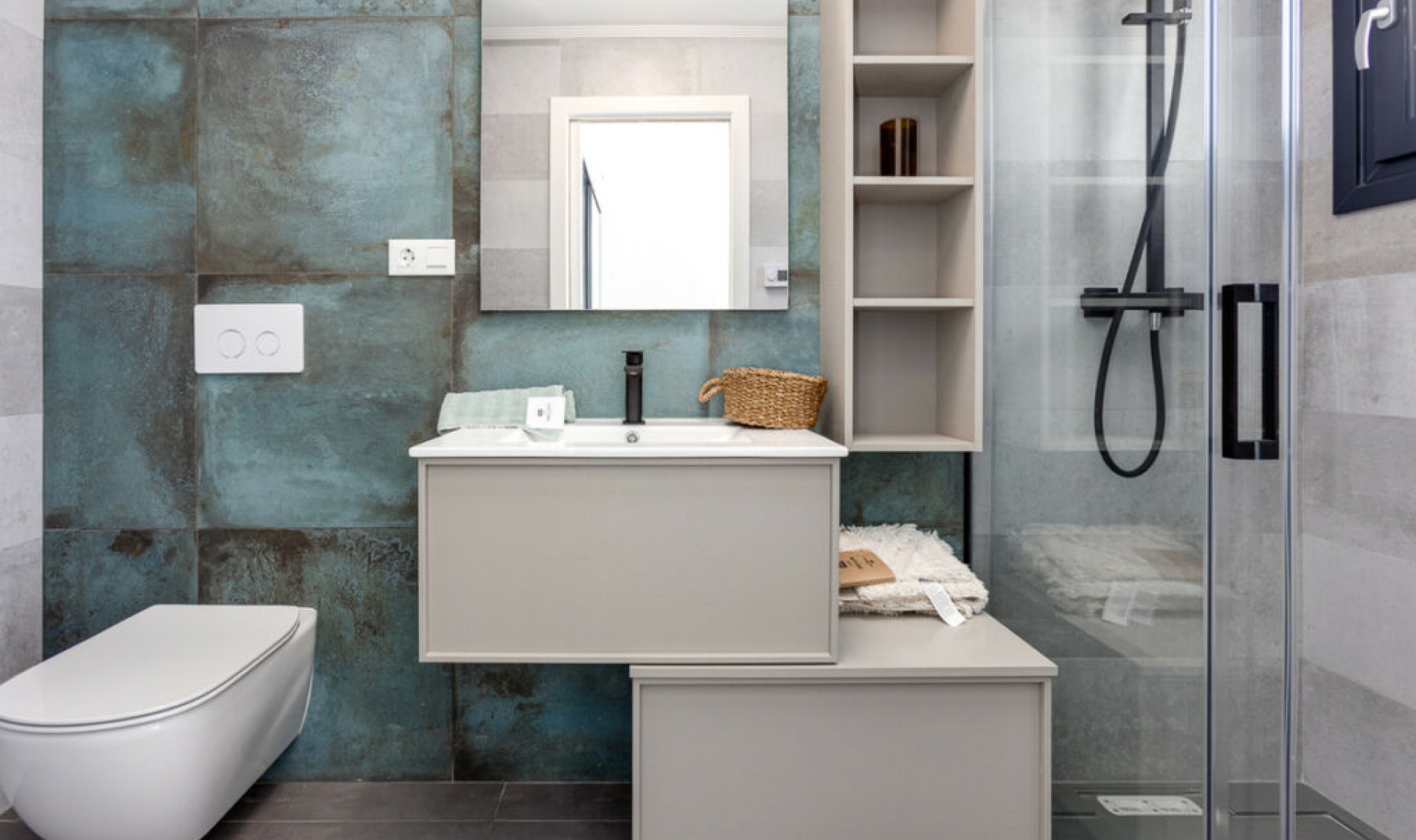 Resale - House -
Torrevieja