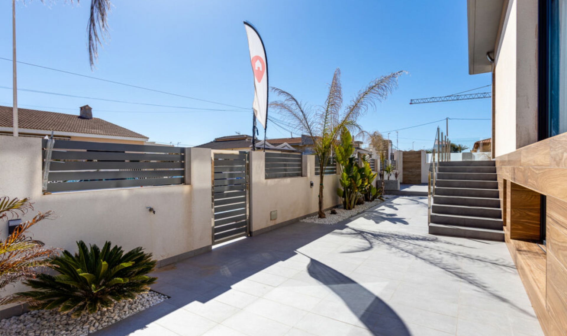 Resale - House -
Torrevieja