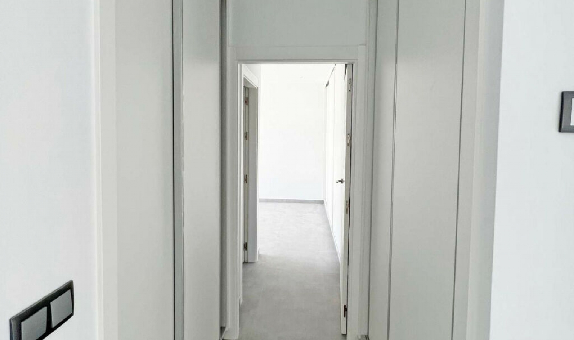 Resale - House -
Torrevieja