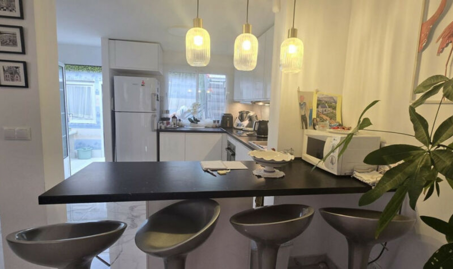 Resale - House -
Torrevieja