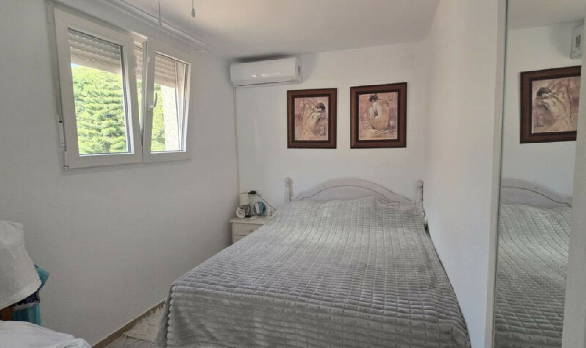 Resale - House -
Torrevieja