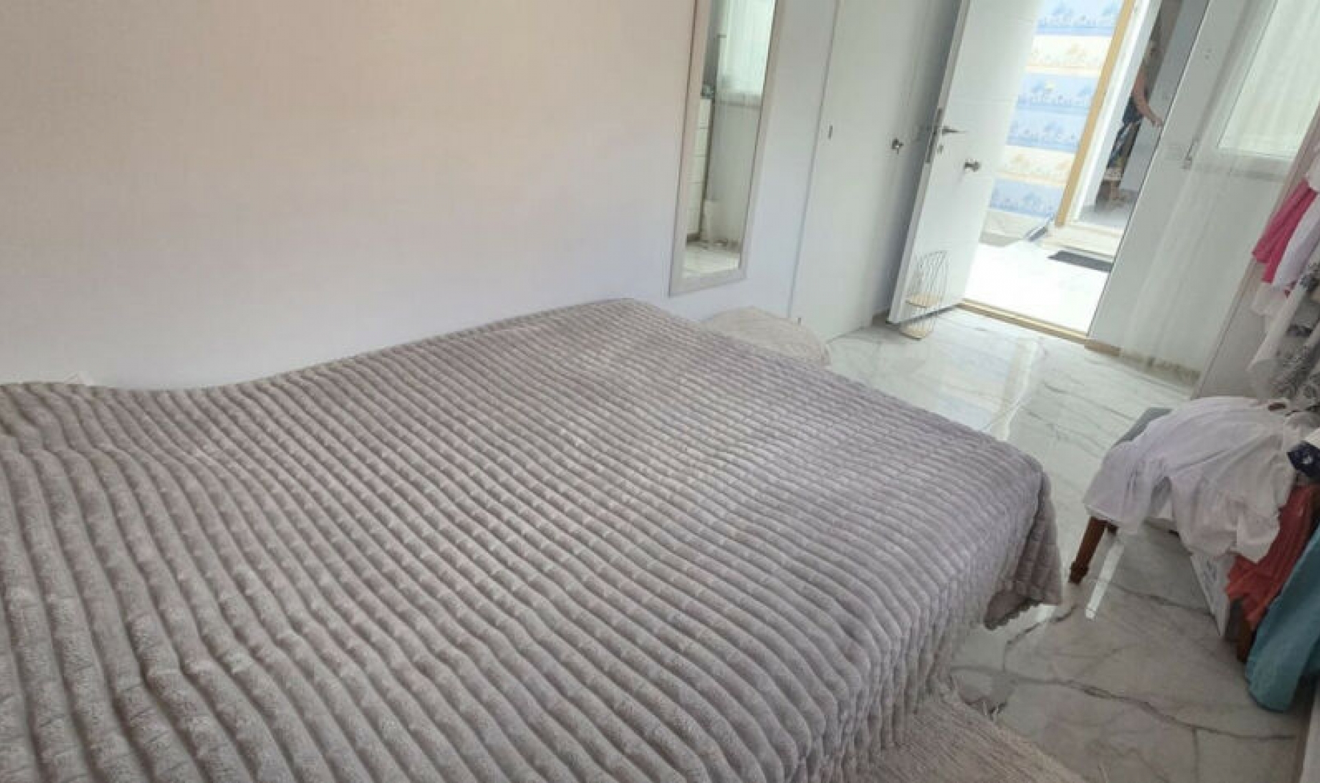 Resale - House -
Torrevieja