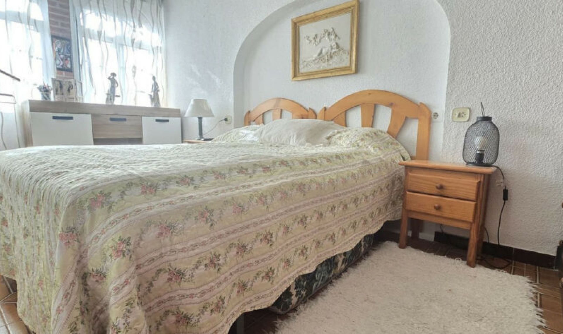 Resale - House -
Torrevieja