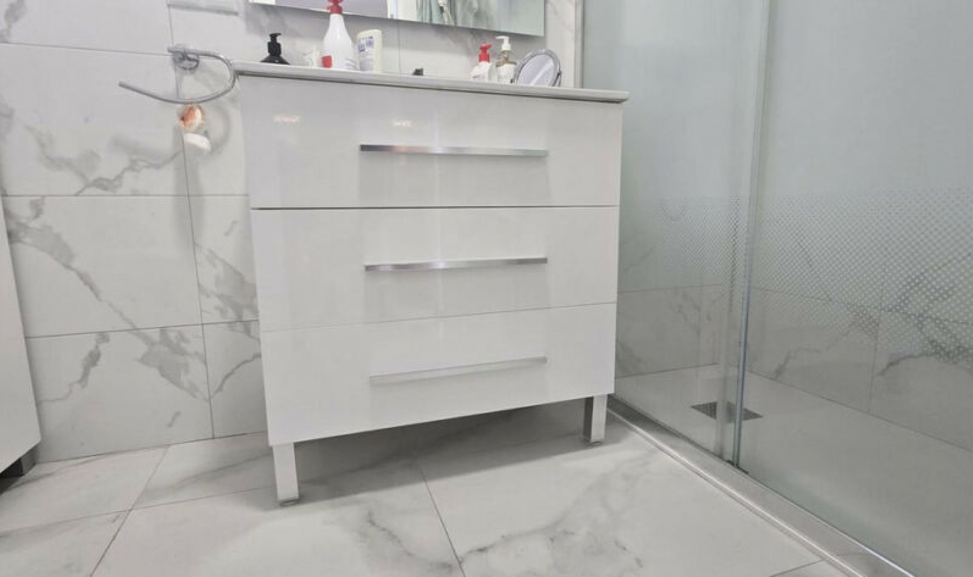 Resale - House -
Torrevieja