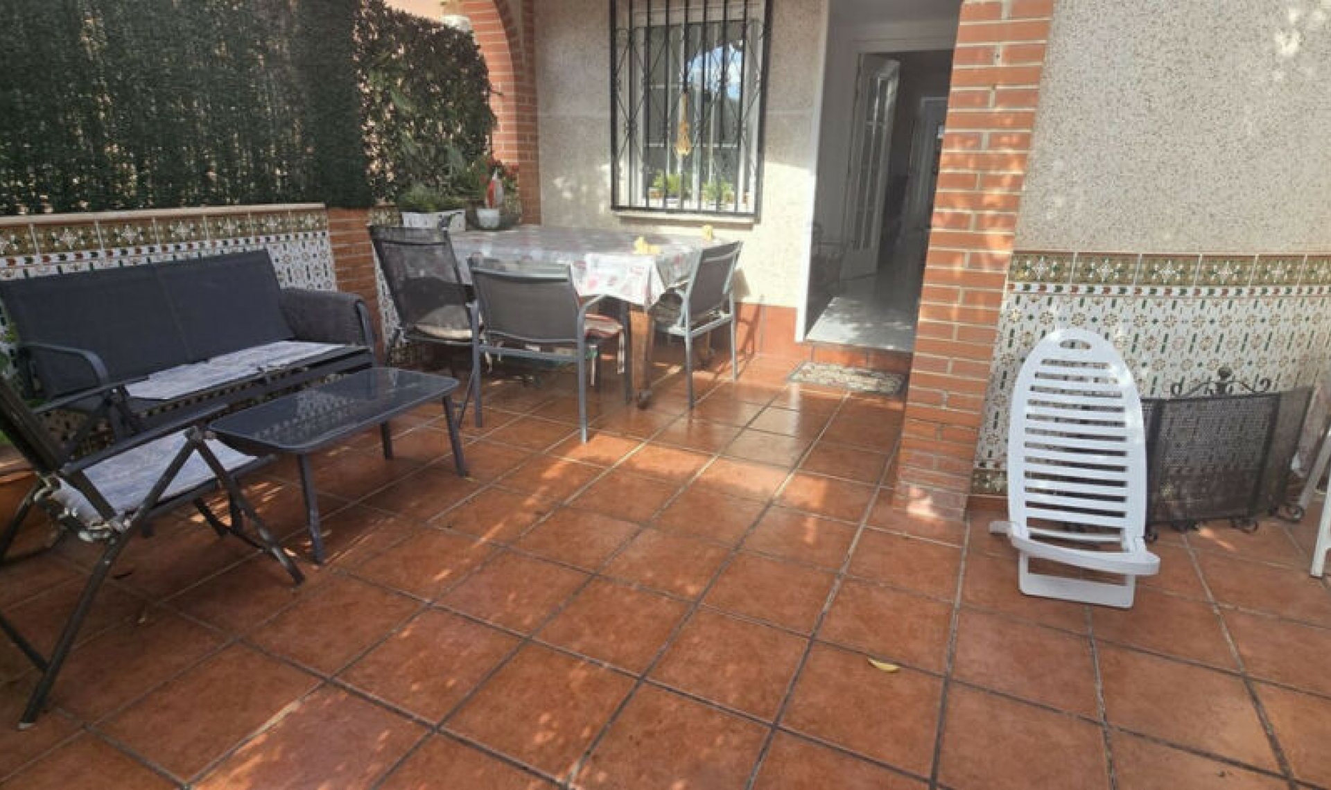 Resale - House -
Torrevieja