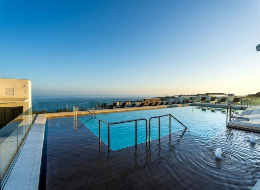 Resale - House -
Torrox Costa