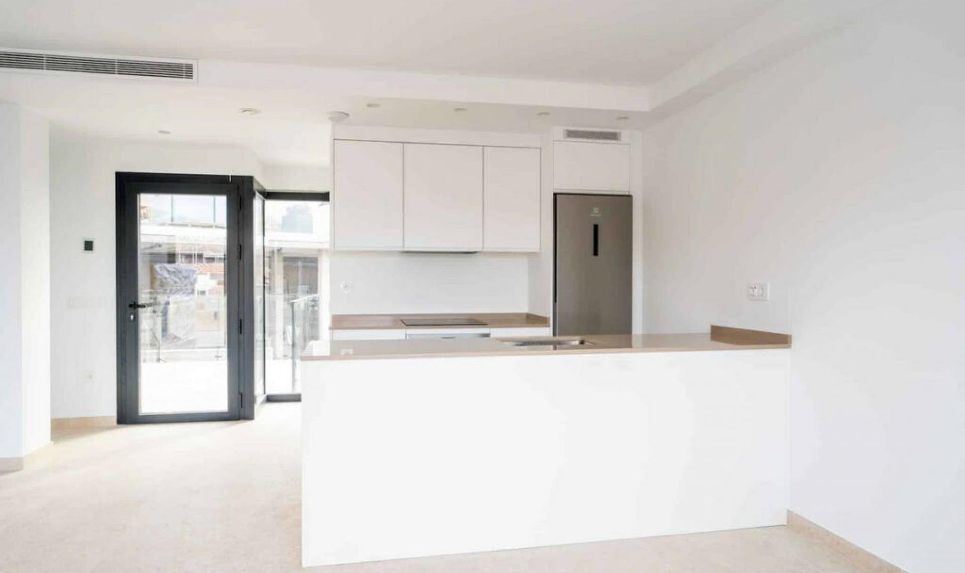 Resale - House -
Torrox Costa