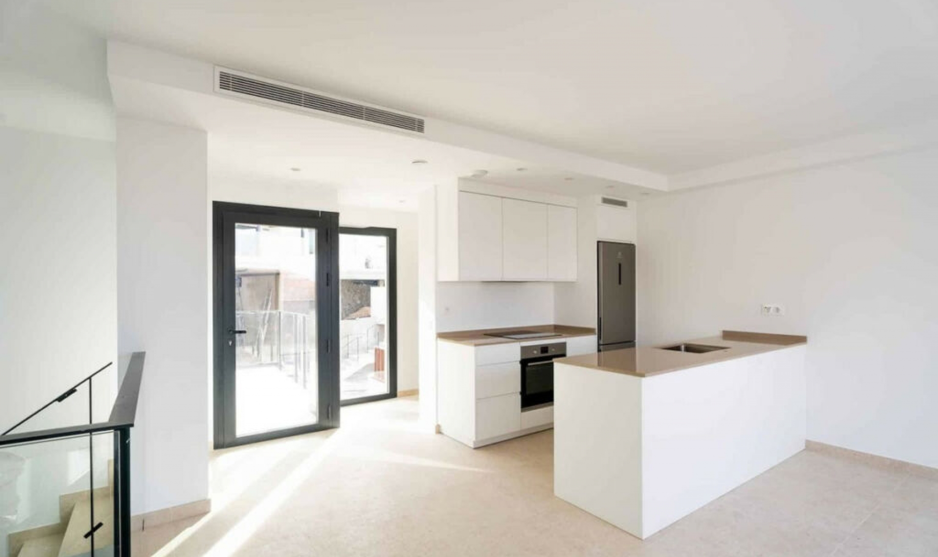 Resale - House -
Torrox Costa