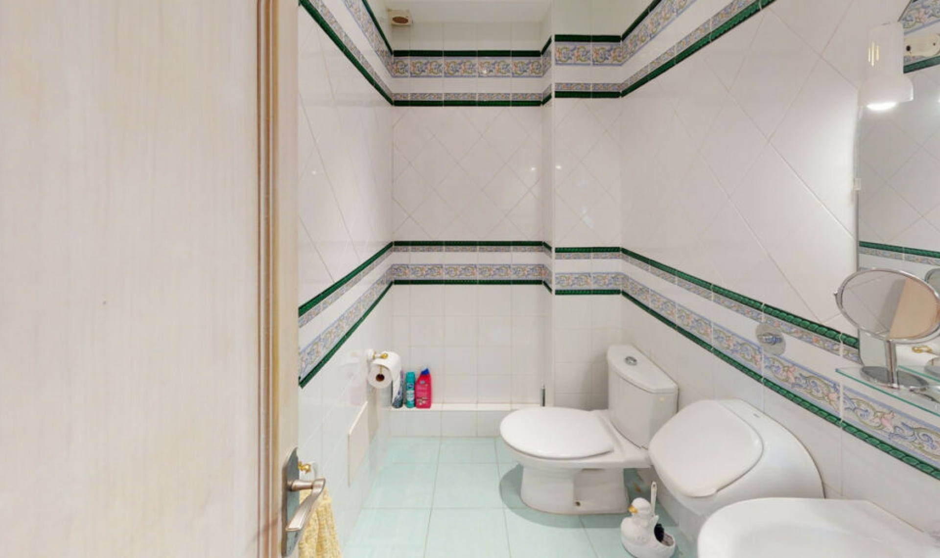 Resale - House -
Torrox Costa