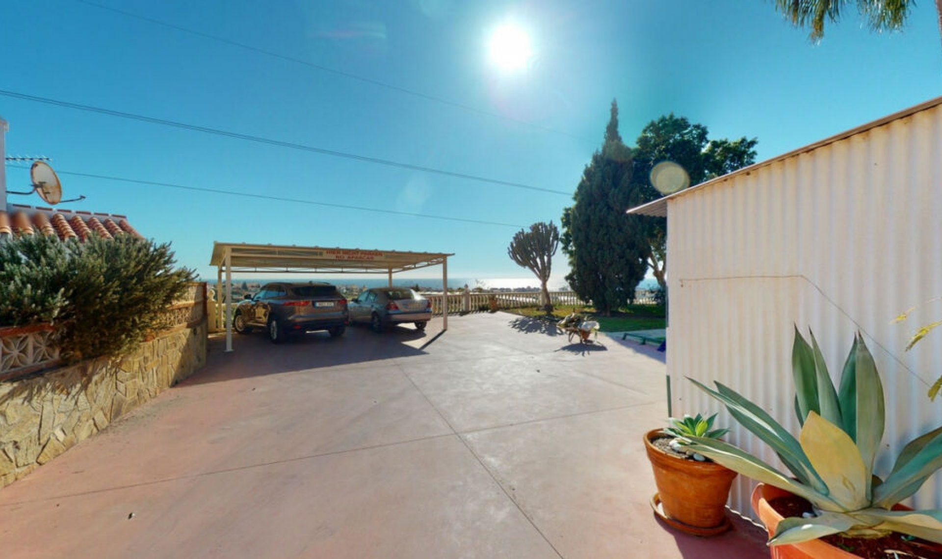 Resale - House -
Torrox Costa