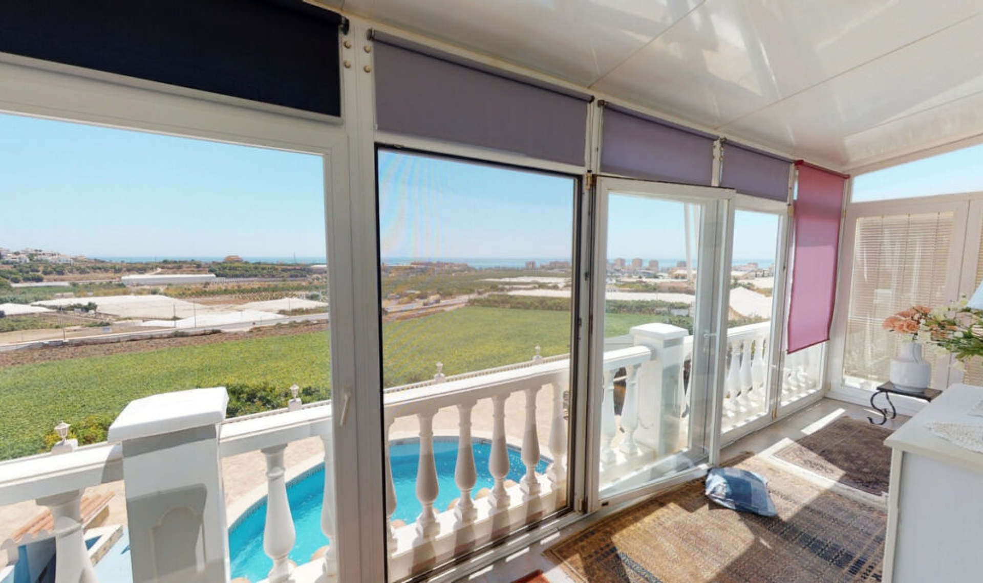 Resale - House -
Torrox Costa