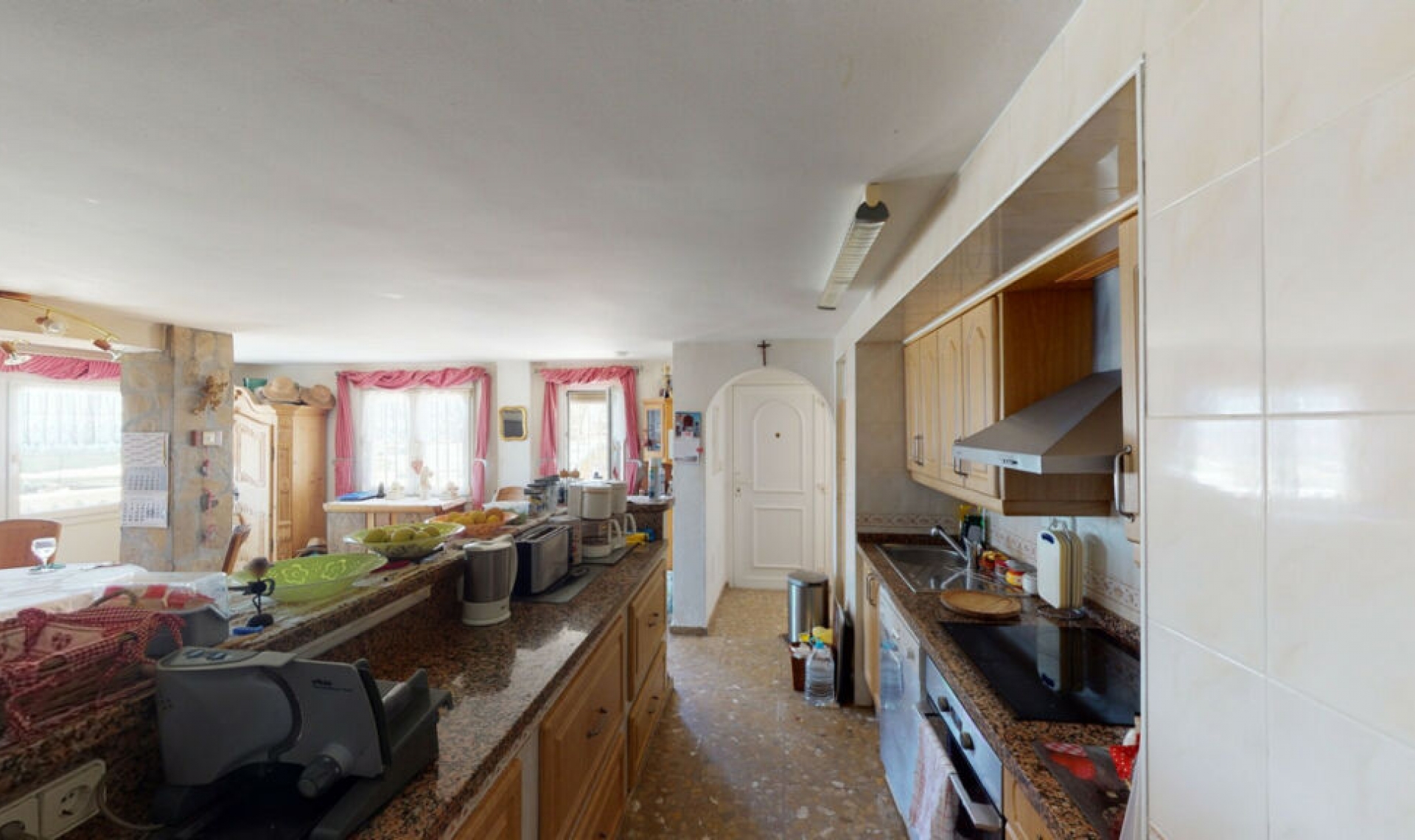 Resale - House -
Torrox Costa