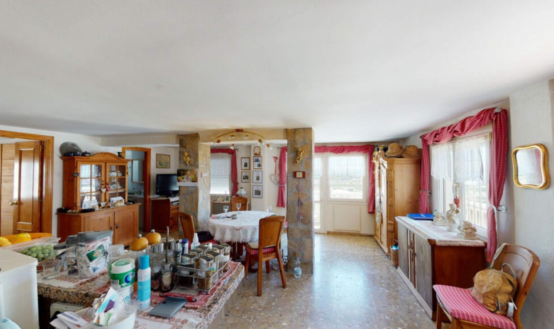 Resale - House -
Torrox Costa