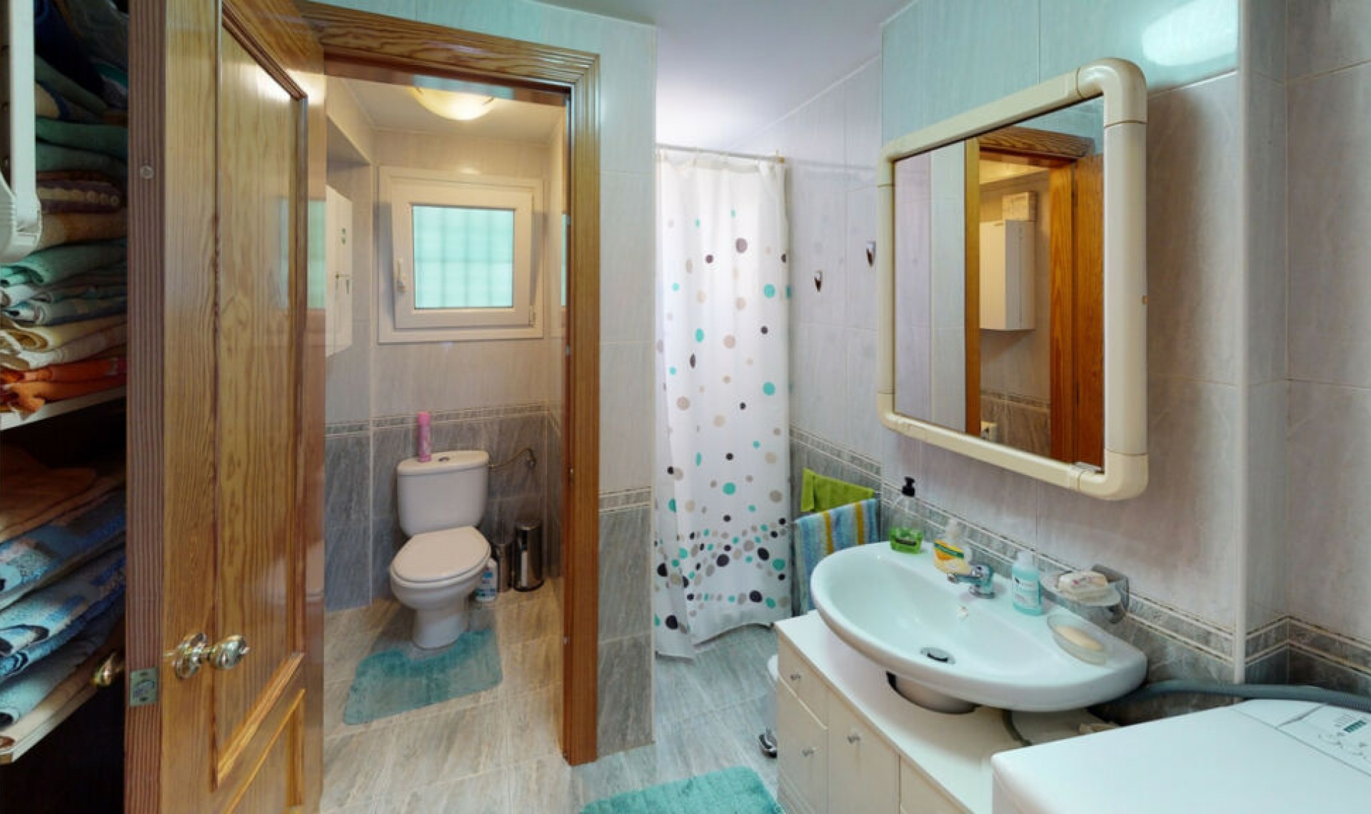 Resale - House -
Torrox Costa