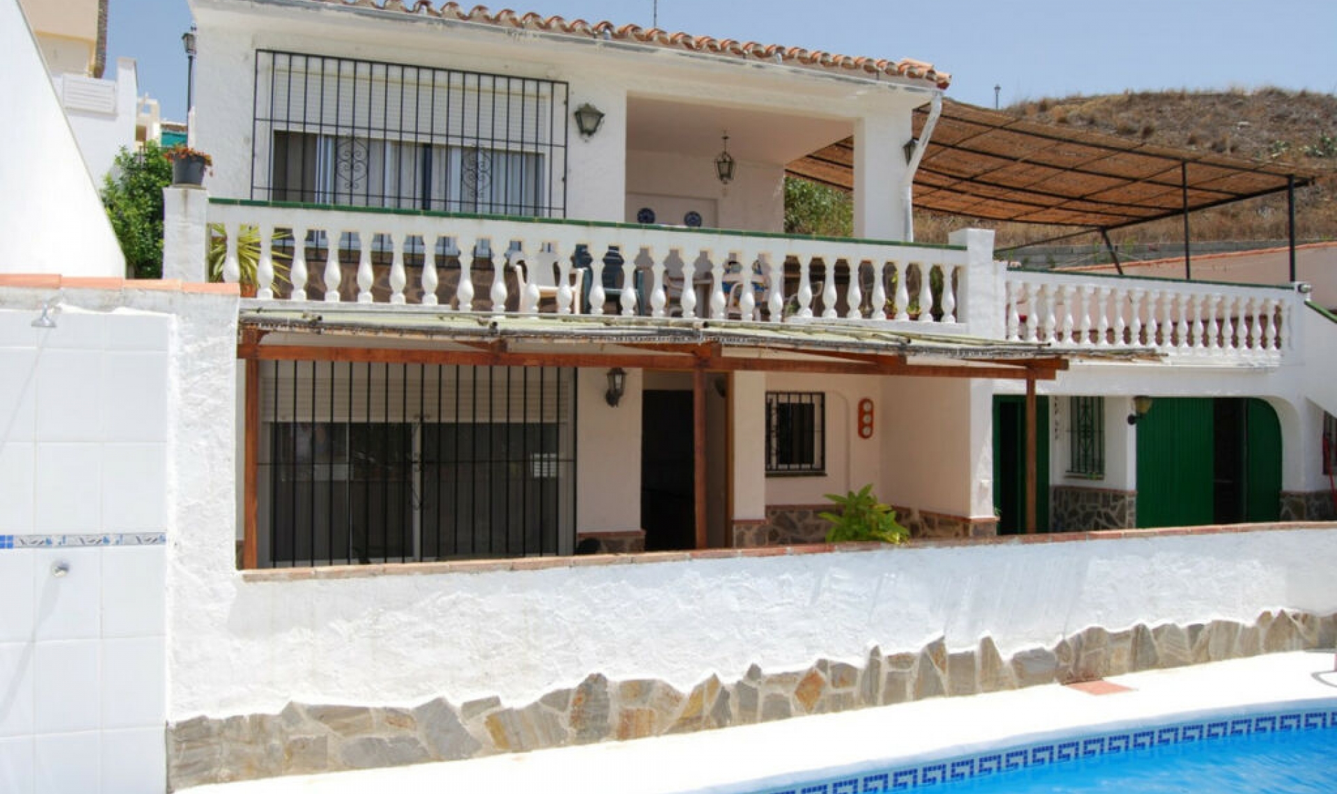 Resale - House -
Torrox Costa