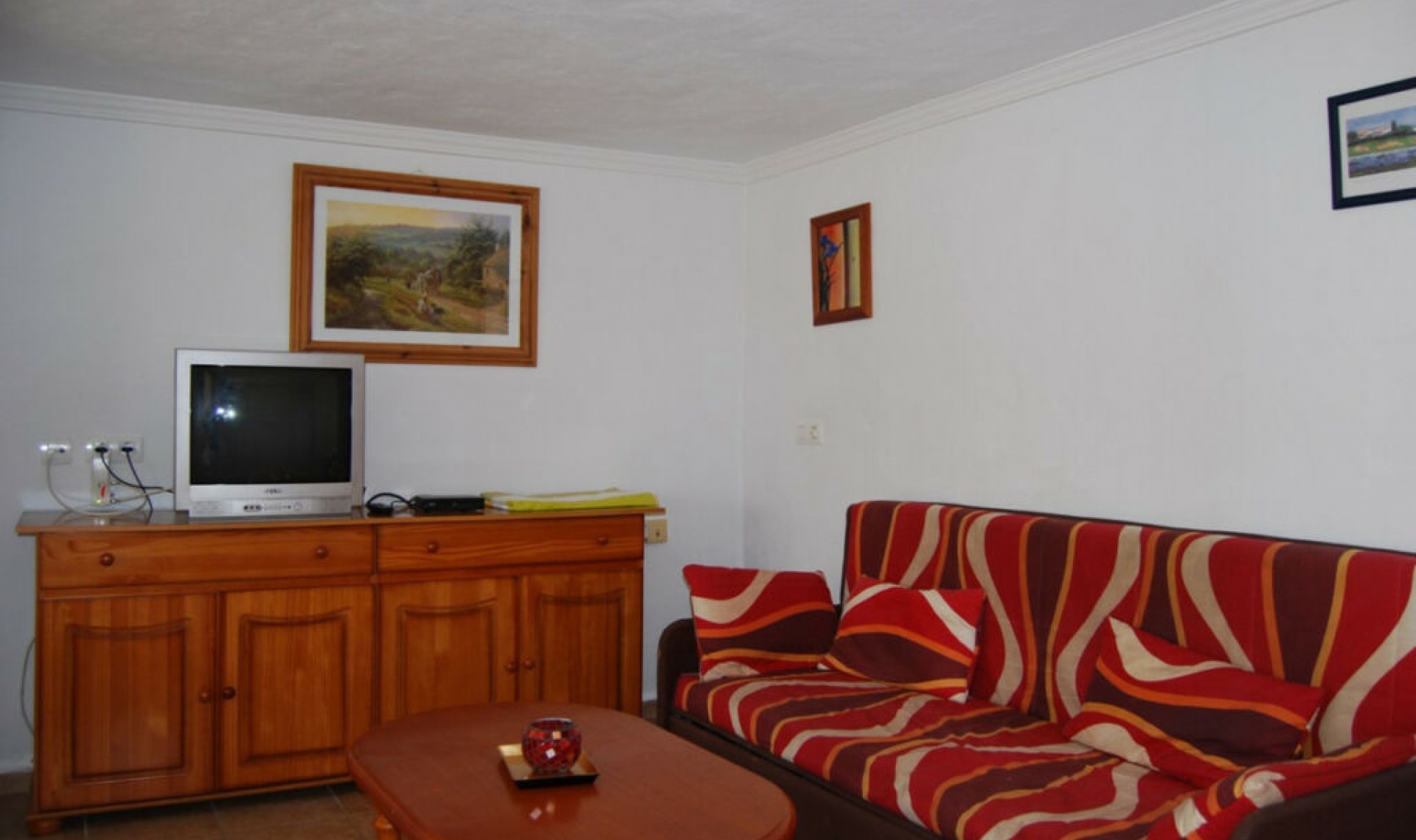 Resale - House -
Torrox Costa