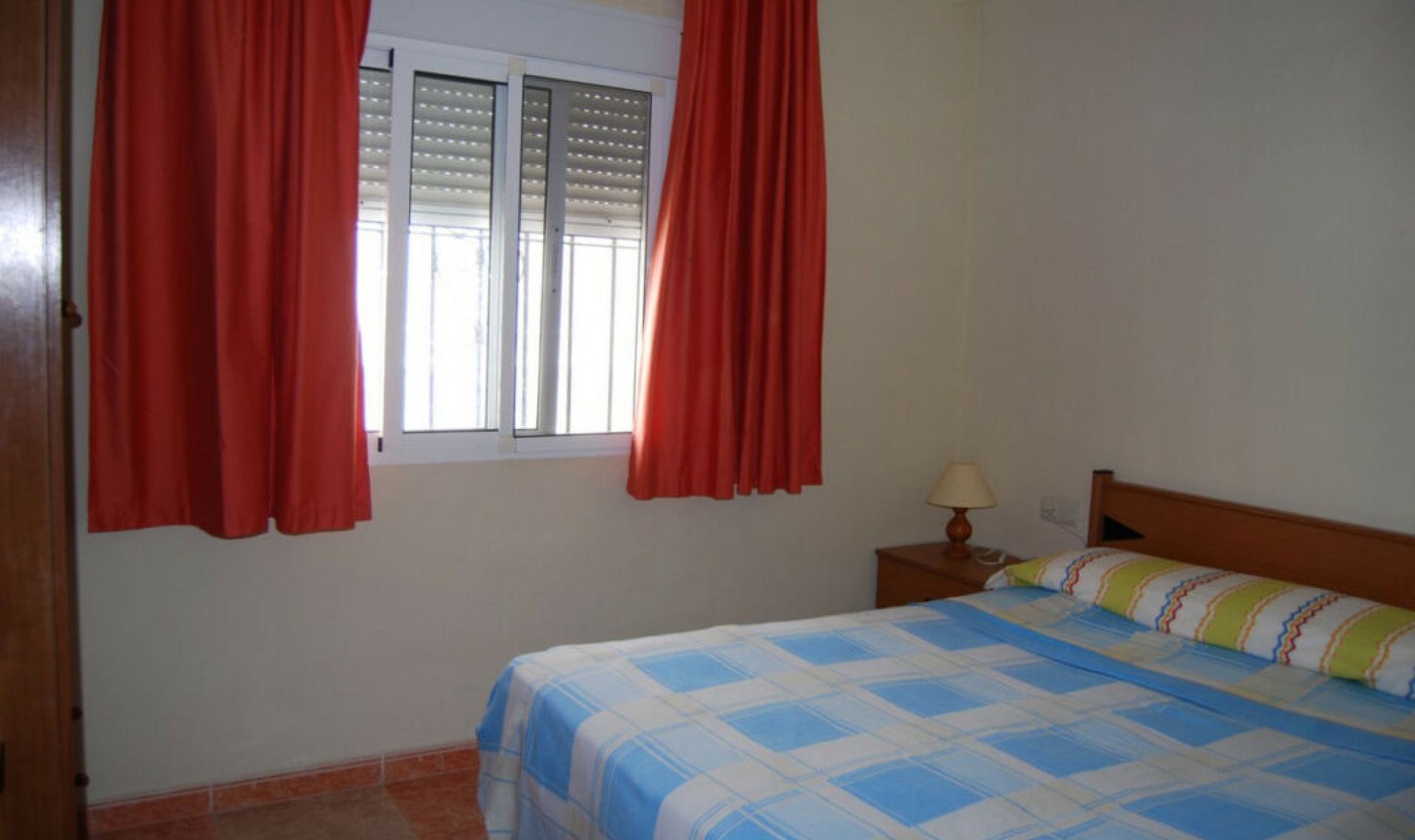 Resale - House -
Torrox Costa
