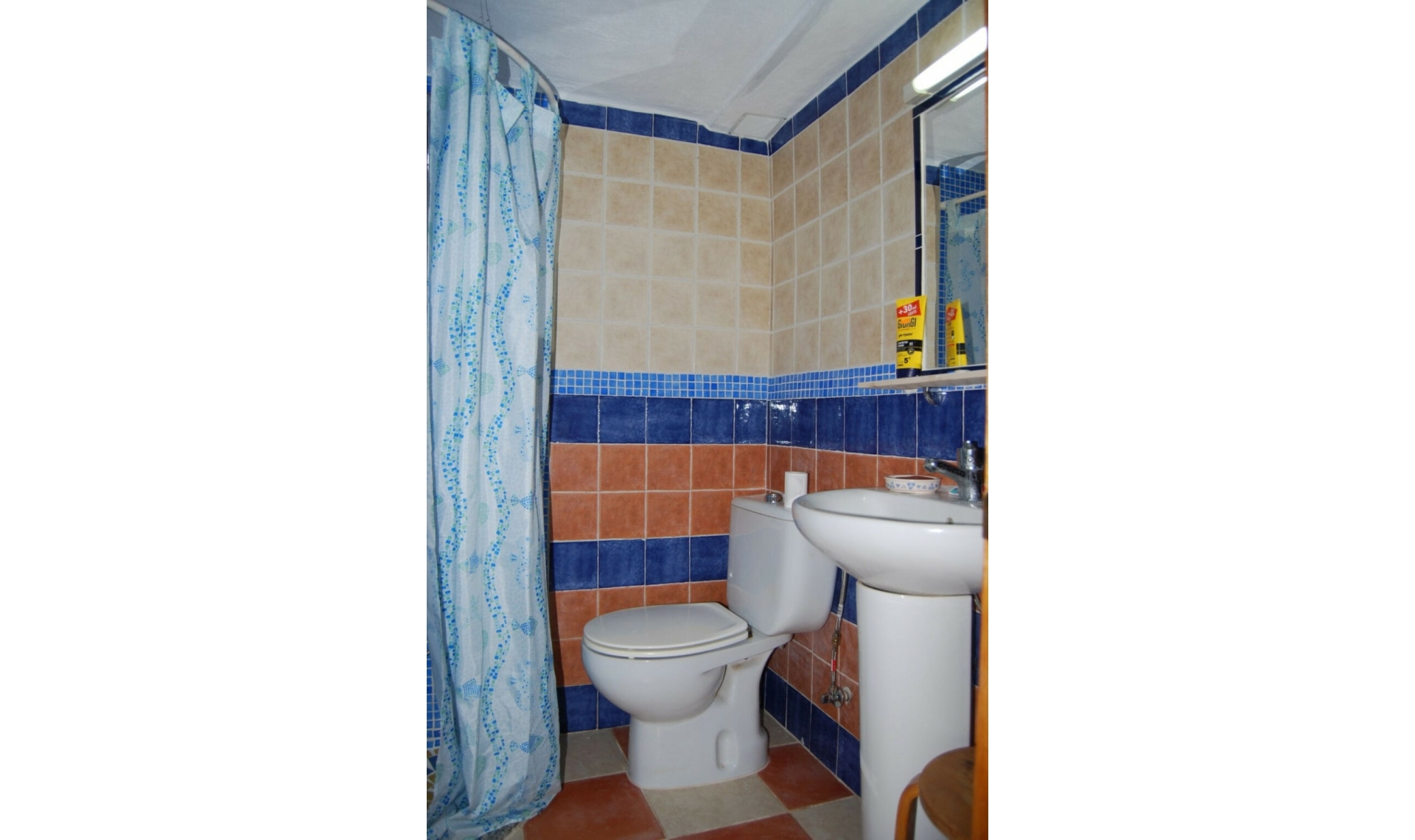 Resale - House -
Torrox Costa