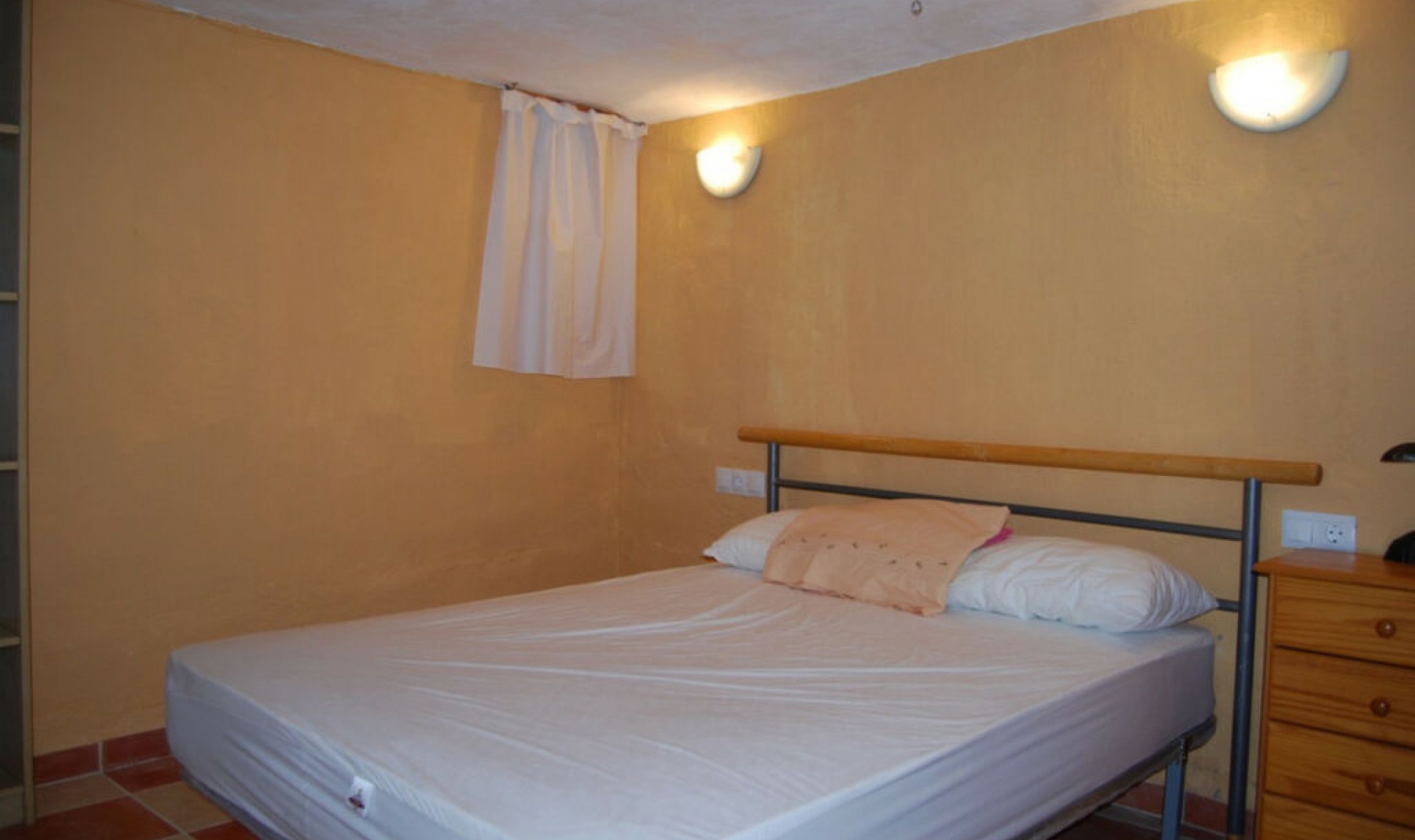 Resale - House -
Torrox Costa