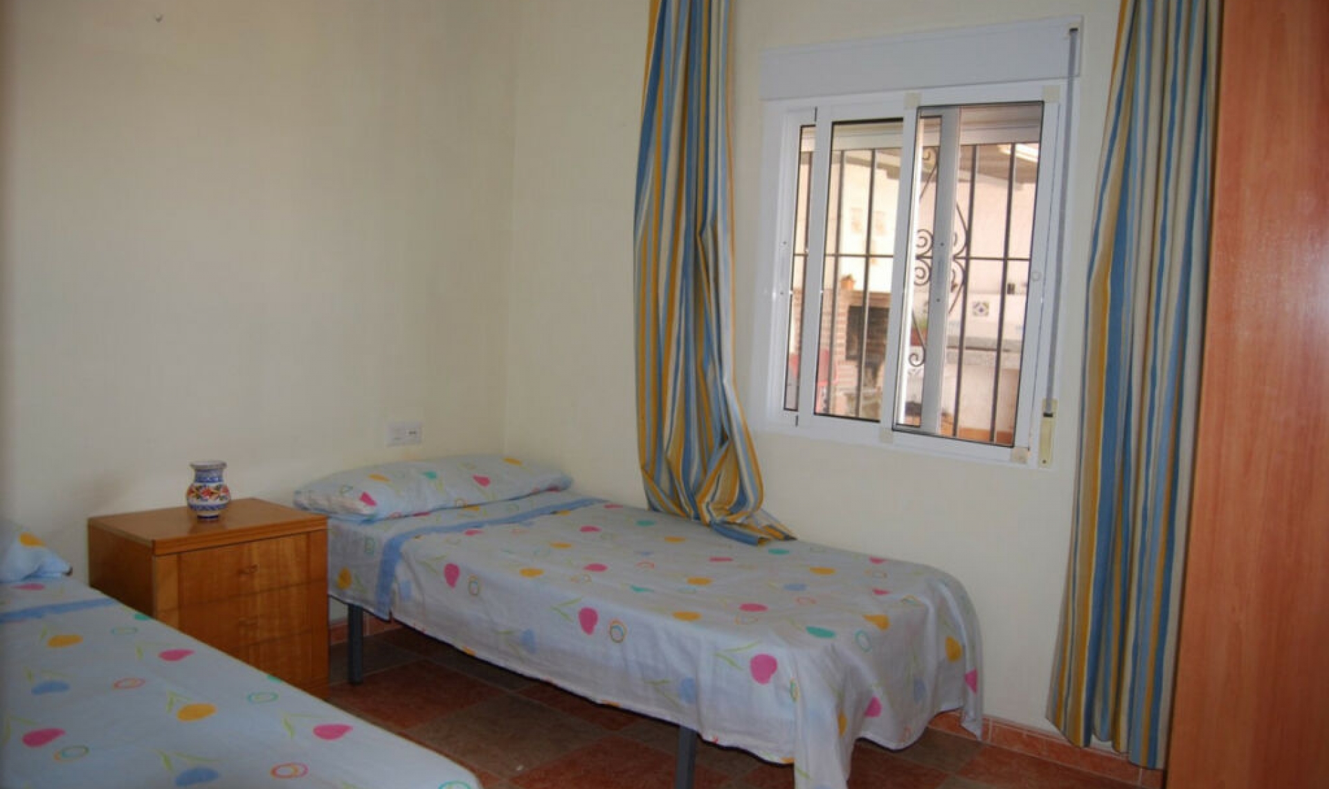 Resale - House -
Torrox Costa