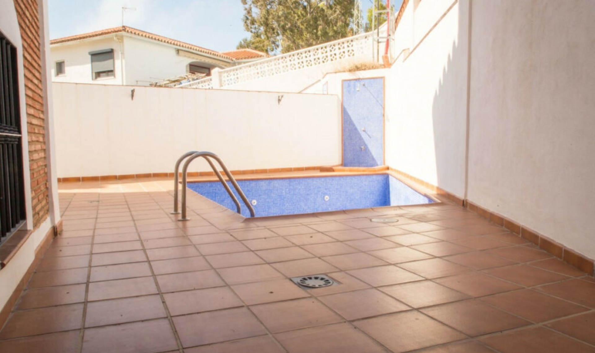 Resale - House -
Torrox Costa