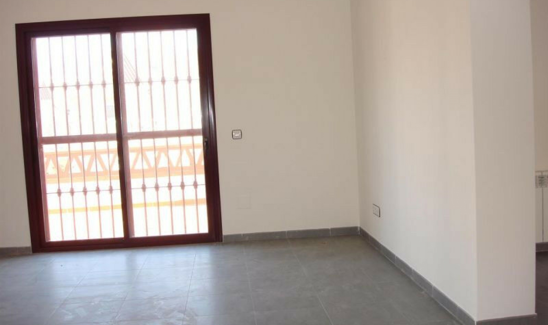 Resale - House -
Torrox Costa