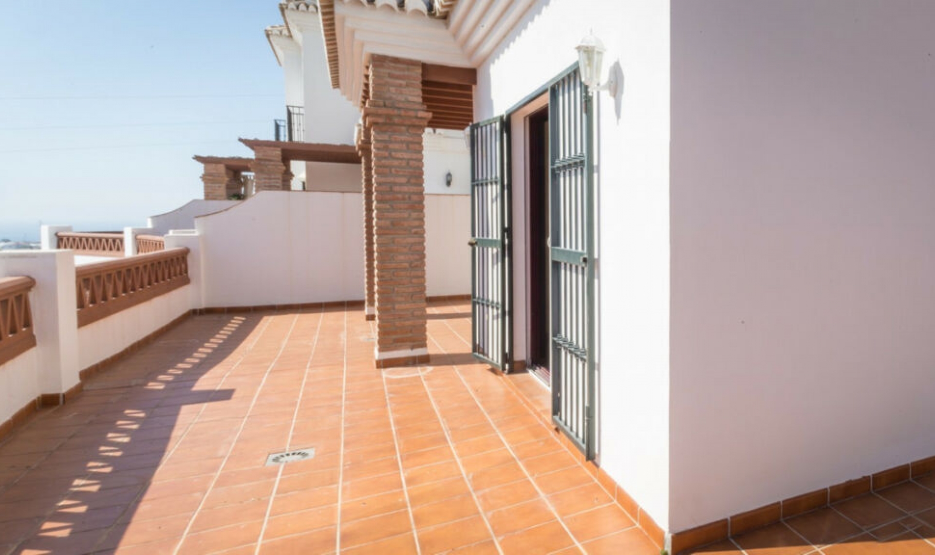 Resale - House -
Torrox Costa