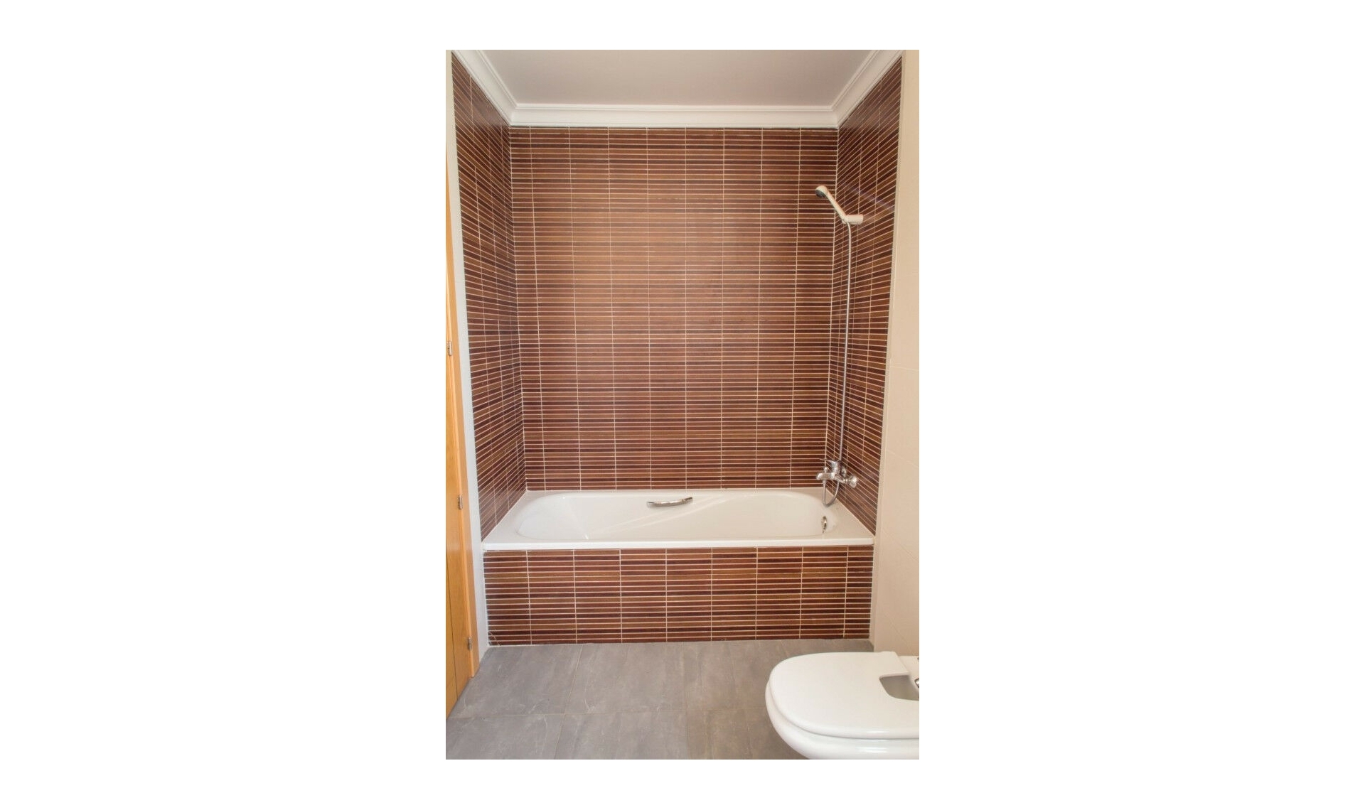 Resale - House -
Torrox Costa