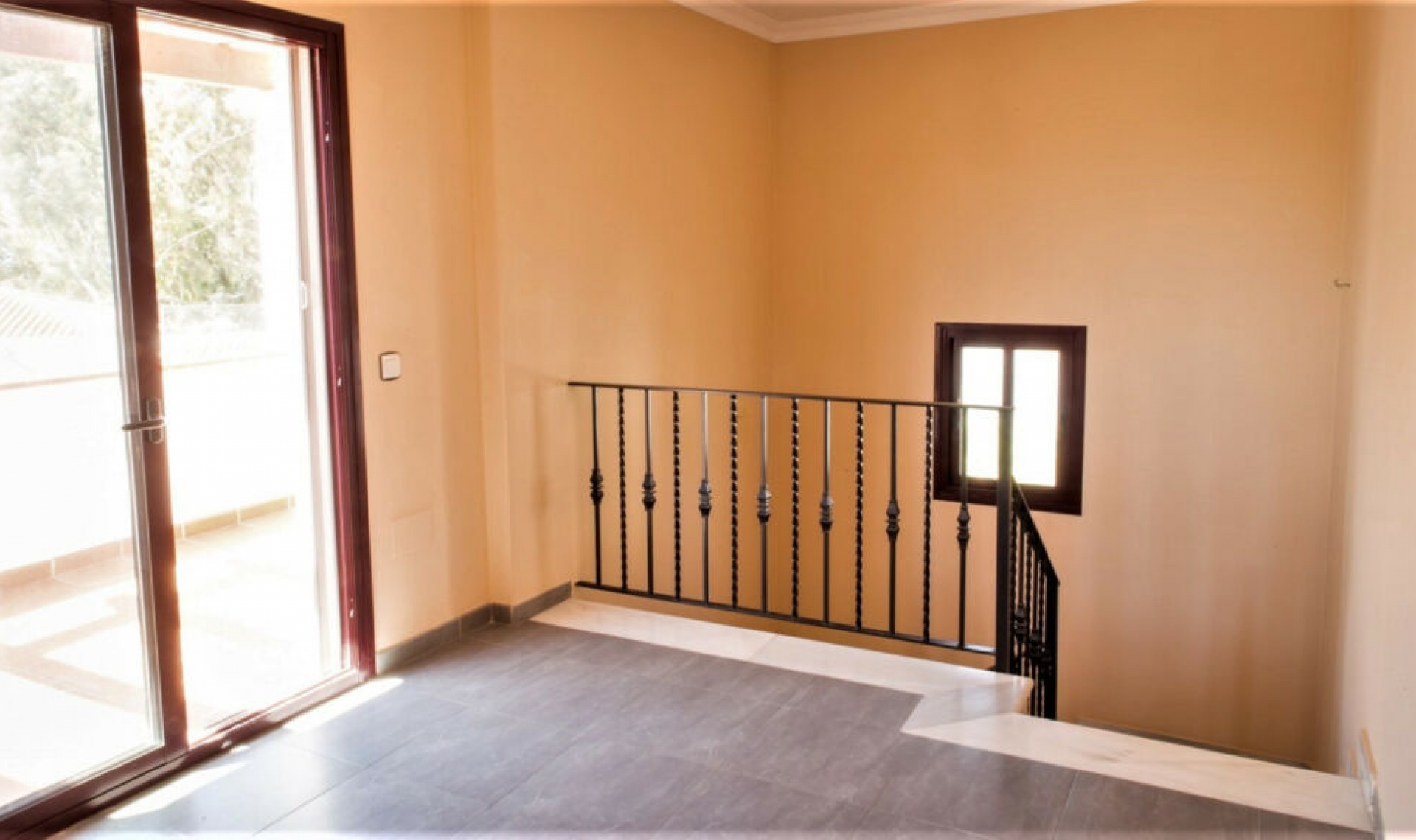 Resale - House -
Torrox Costa