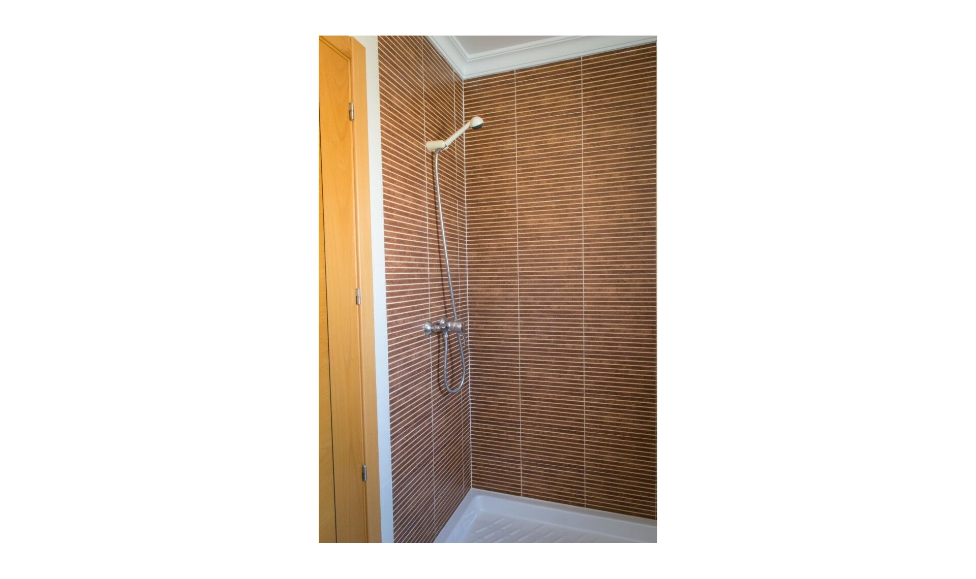 Resale - House -
Torrox Costa