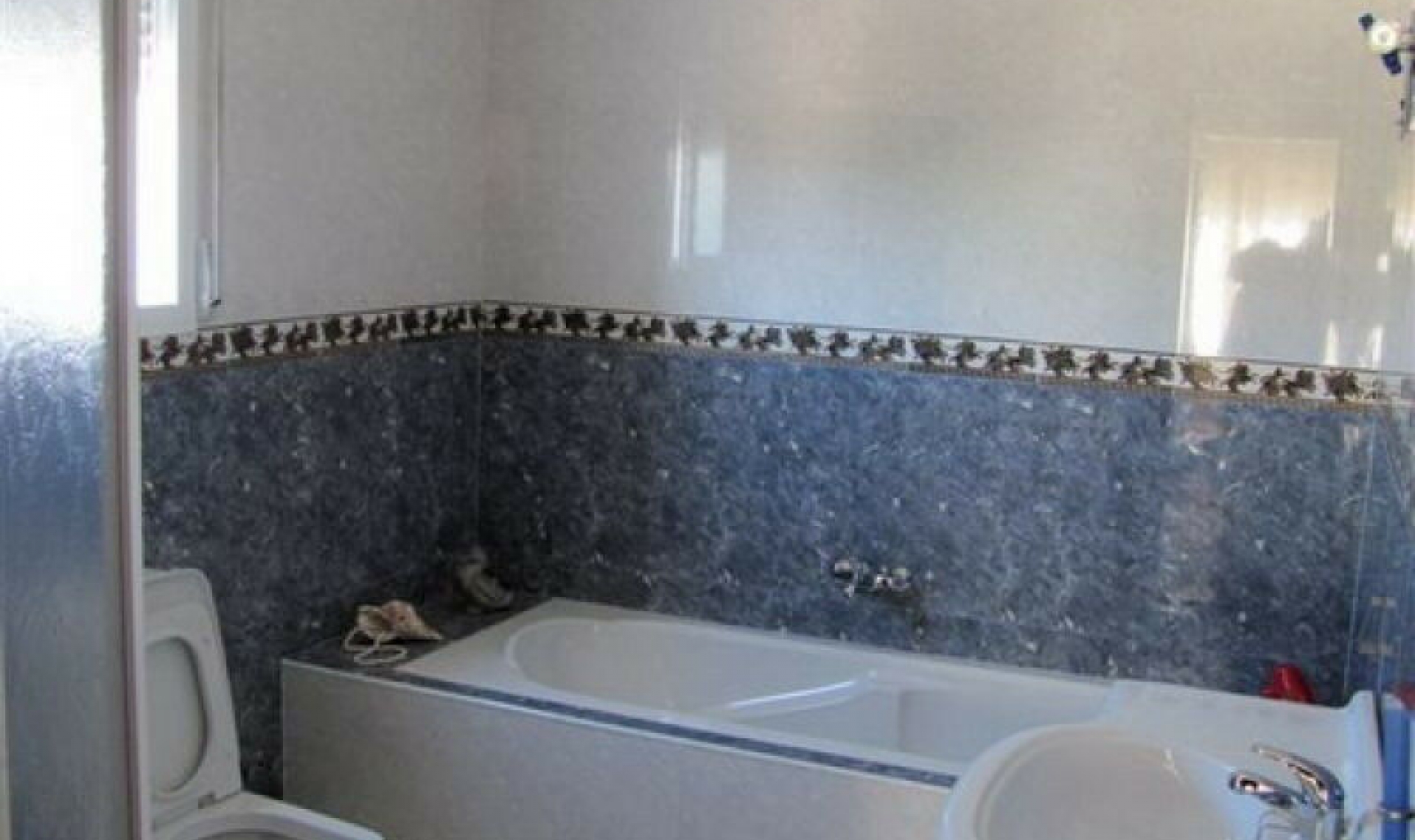 Resale - House -
Torrox Costa