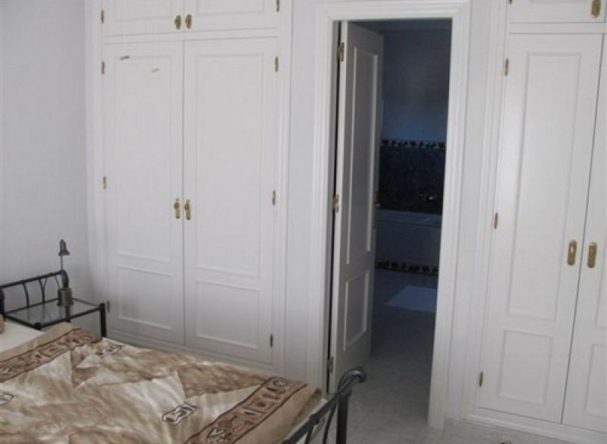 Resale - House -
Torrox Costa