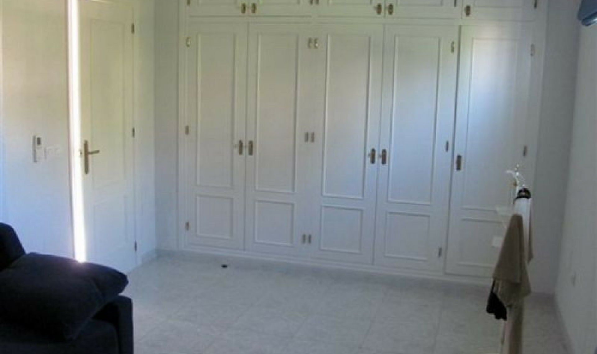 Resale - House -
Torrox Costa