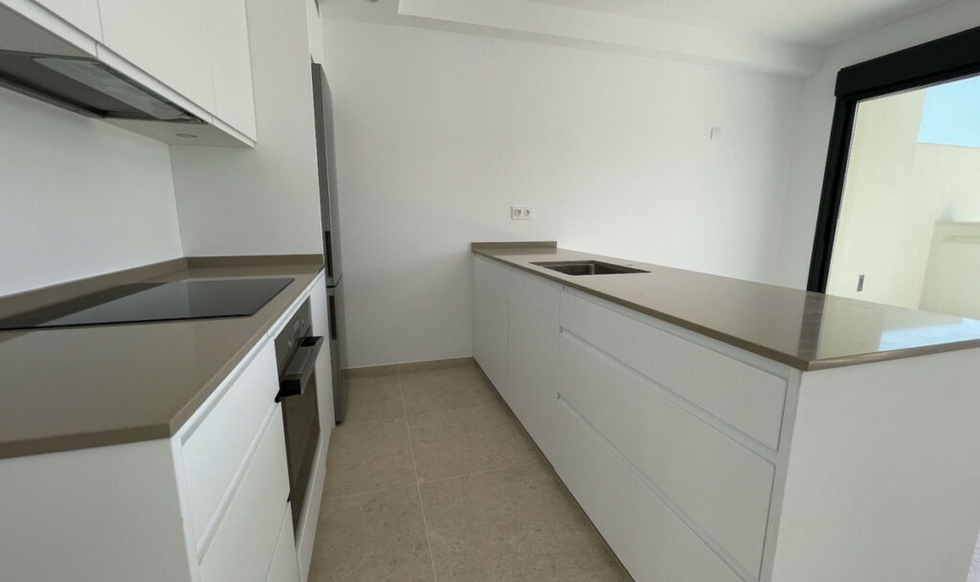 Resale - House -
Torrox Costa