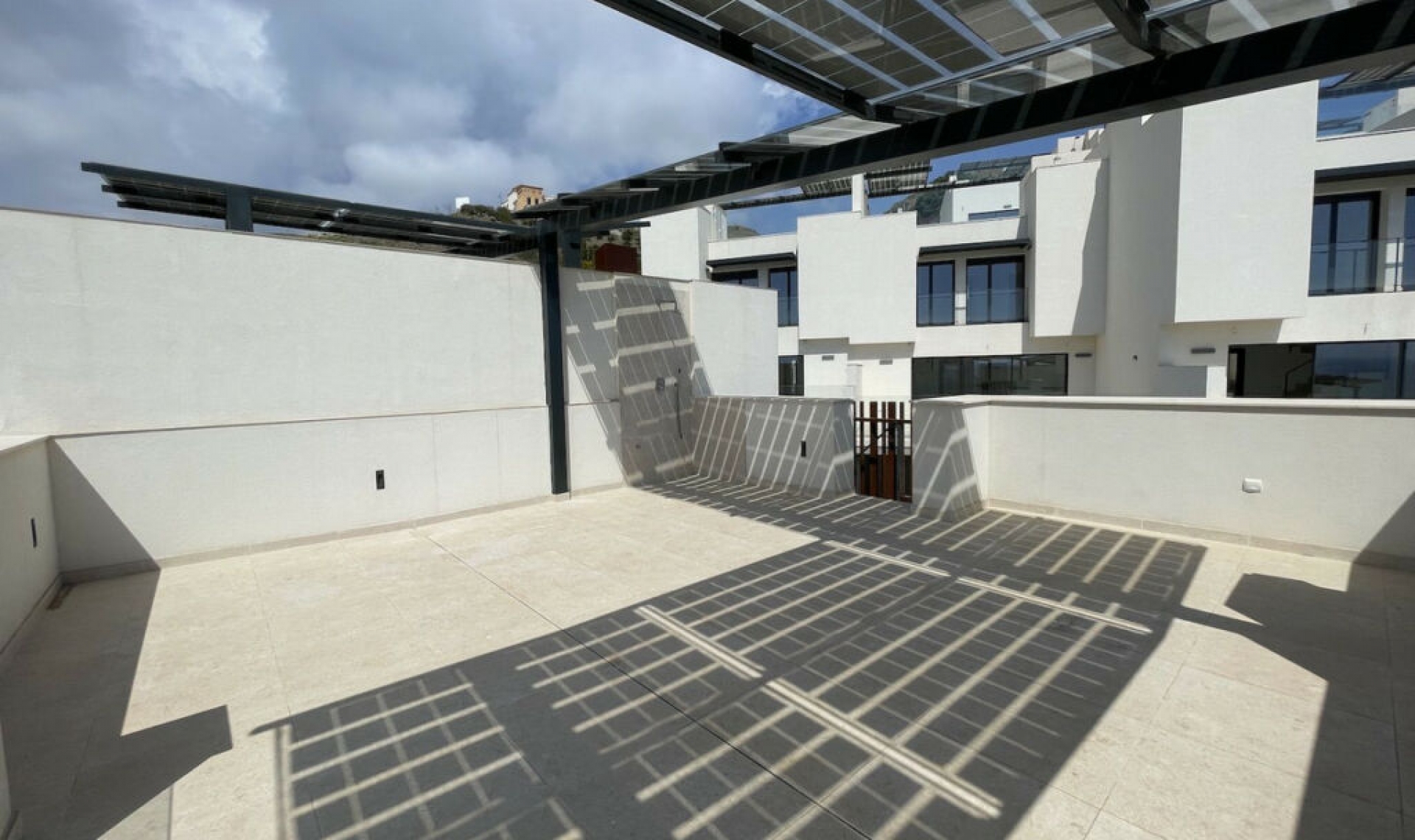 Resale - House -
Torrox Costa