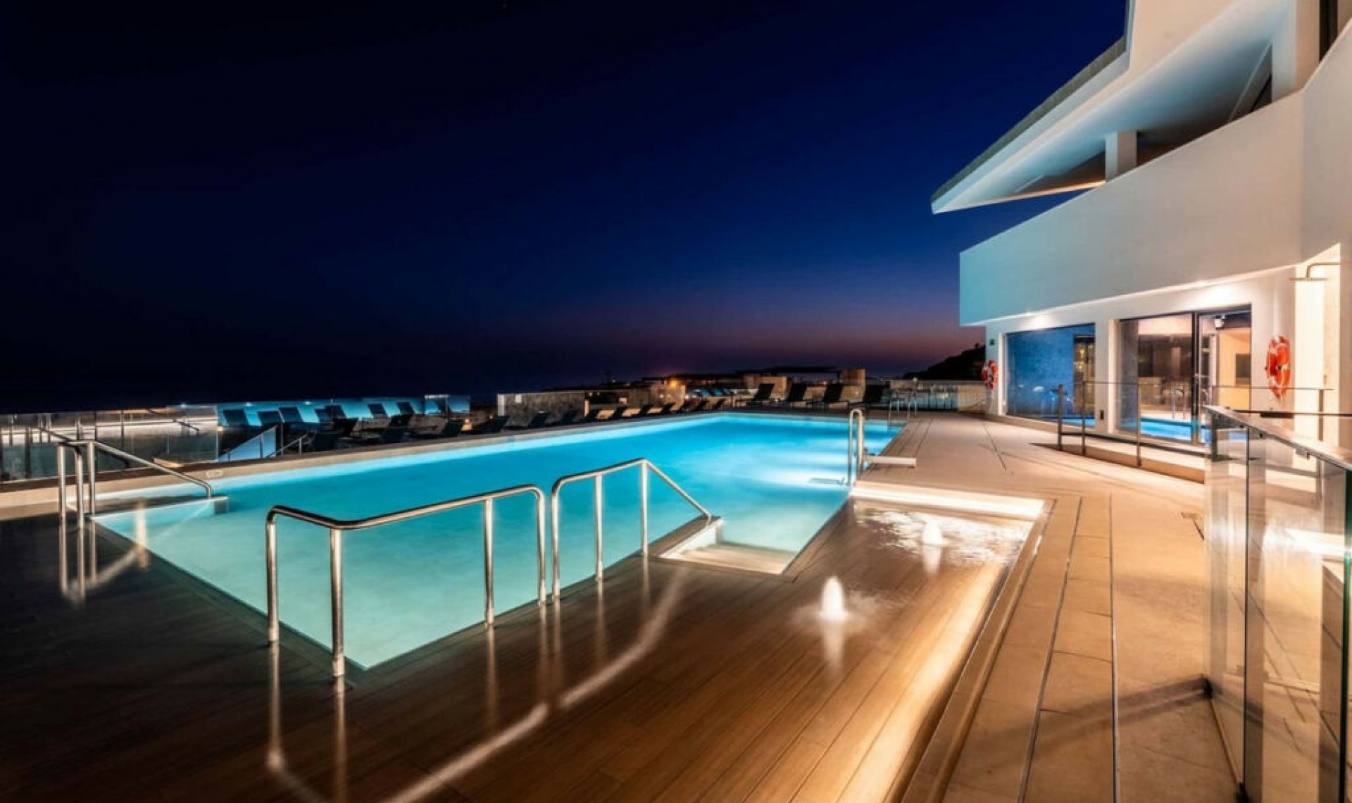 Resale - House -
Torrox Costa