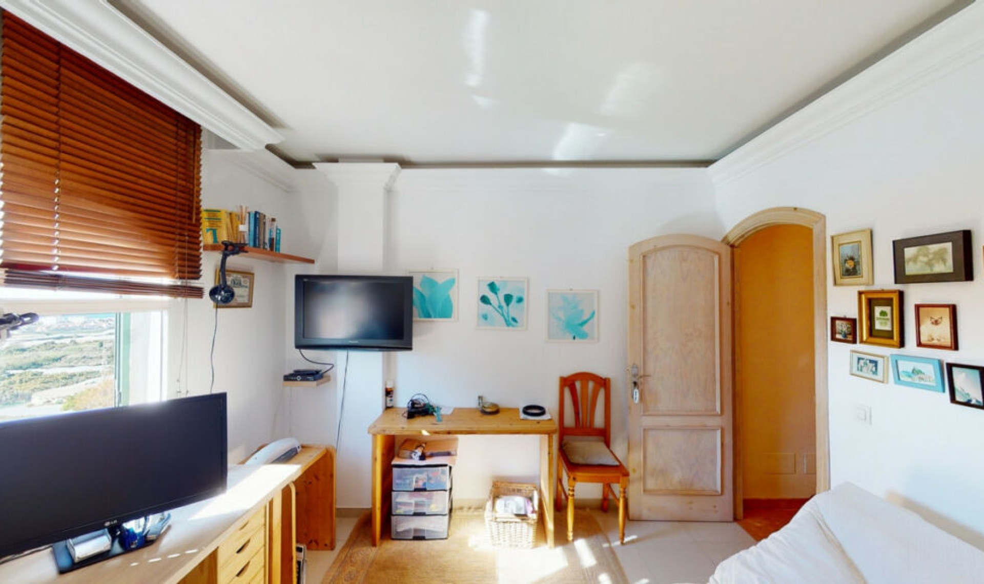 Resale - House -
Torrox Costa