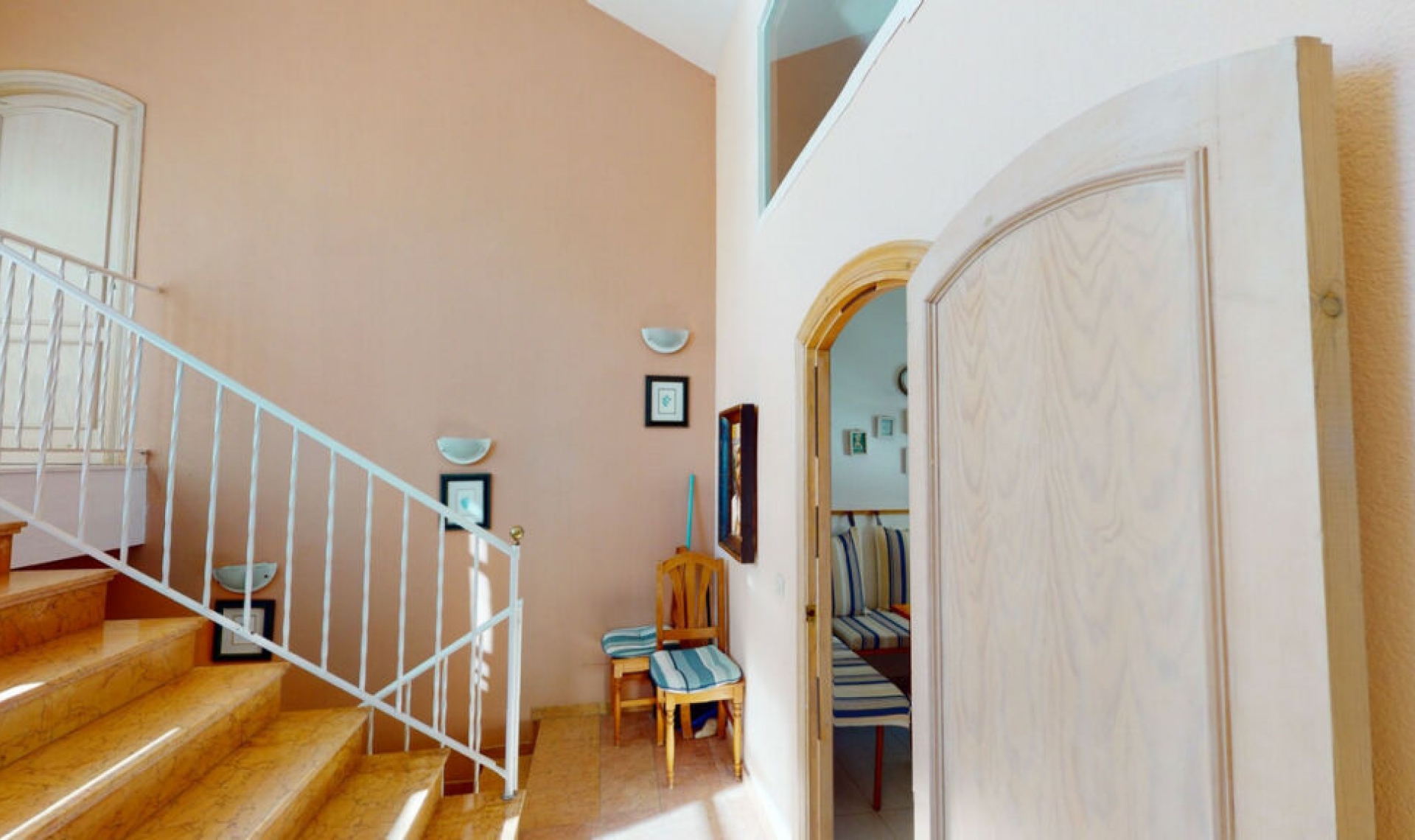 Resale - House -
Torrox Costa