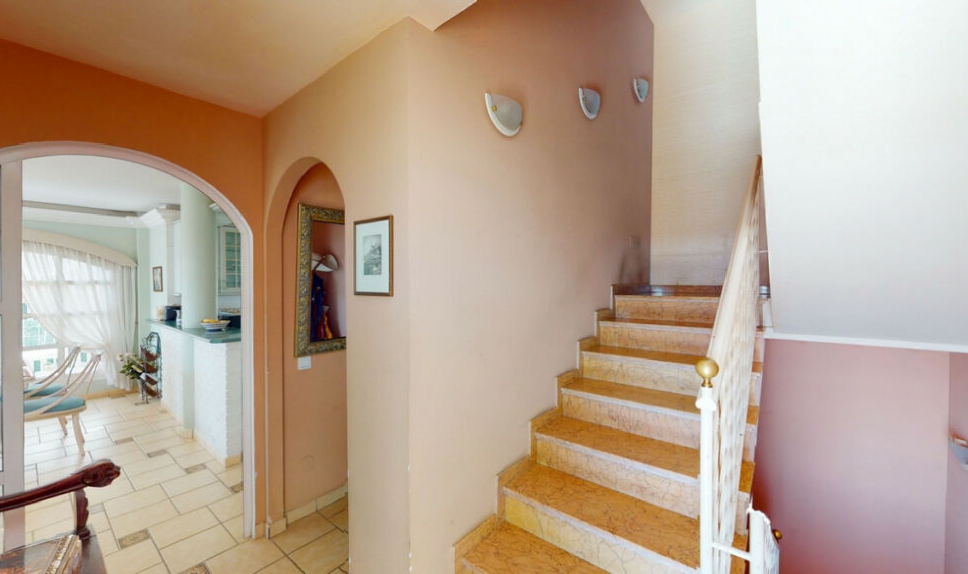 Resale - House -
Torrox Costa