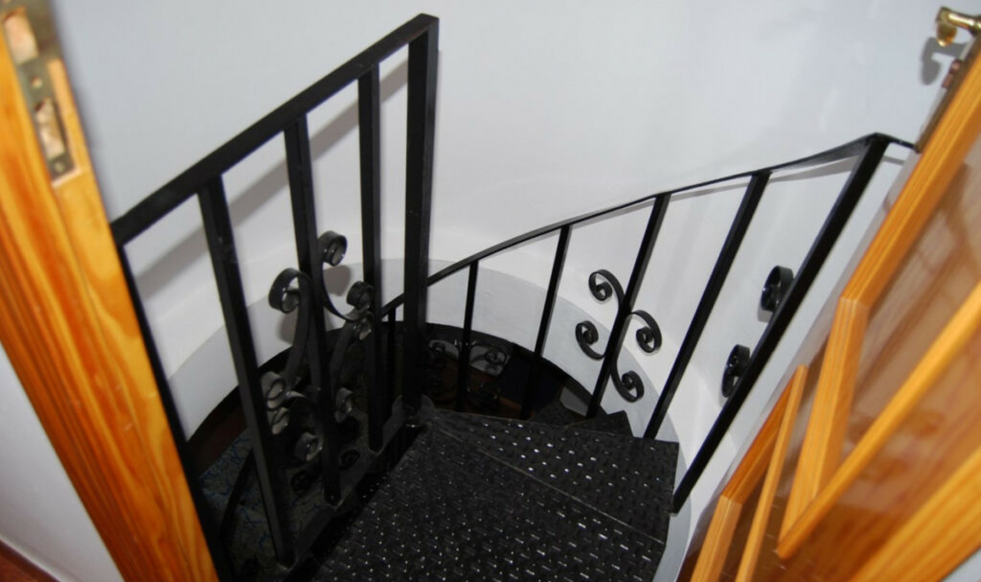 Resale - House -
Torrox Costa