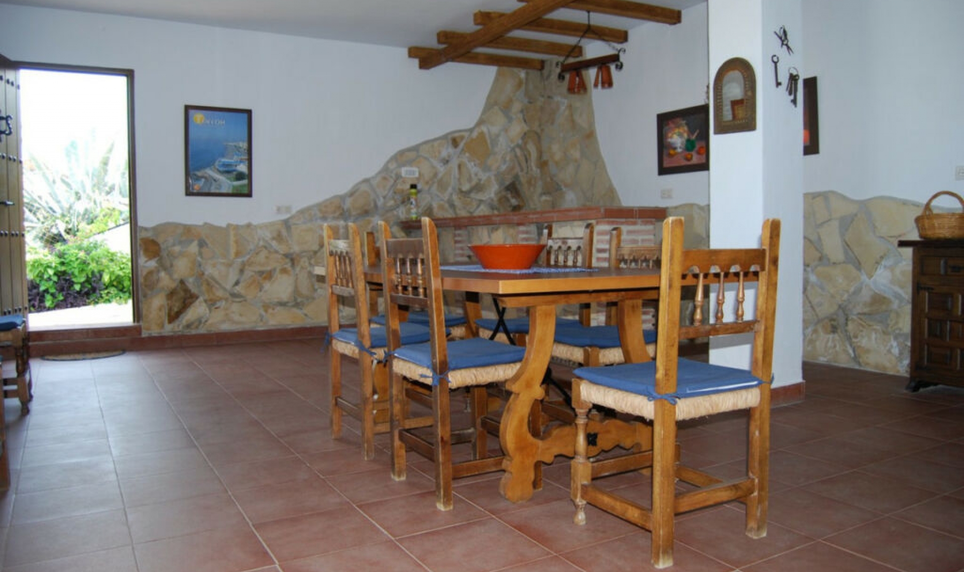 Resale - House -
Torrox Costa