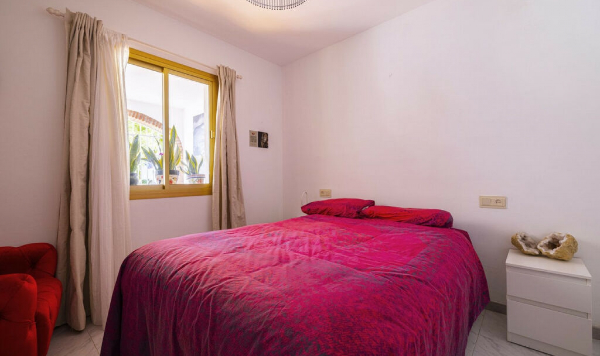 Resale - House -
Torrox Costa