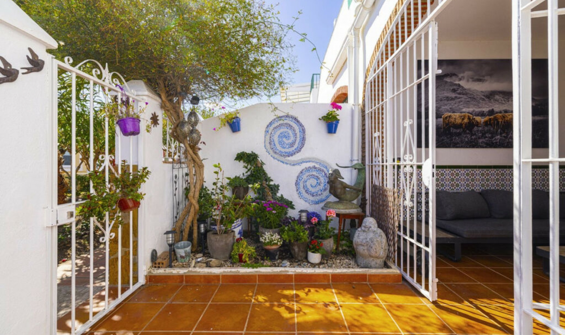 Resale - House -
Torrox Costa
