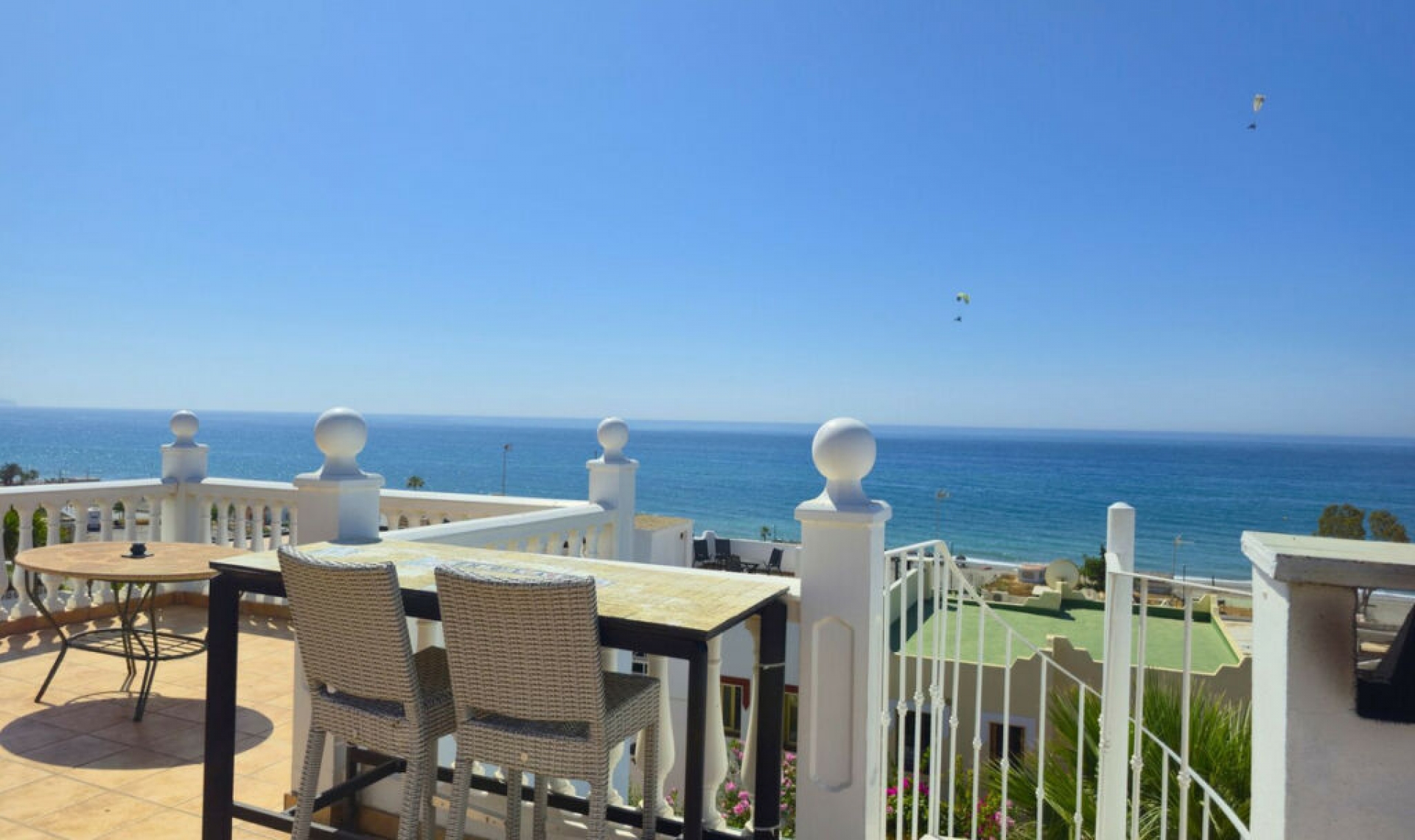 Resale - House -
Torrox Costa