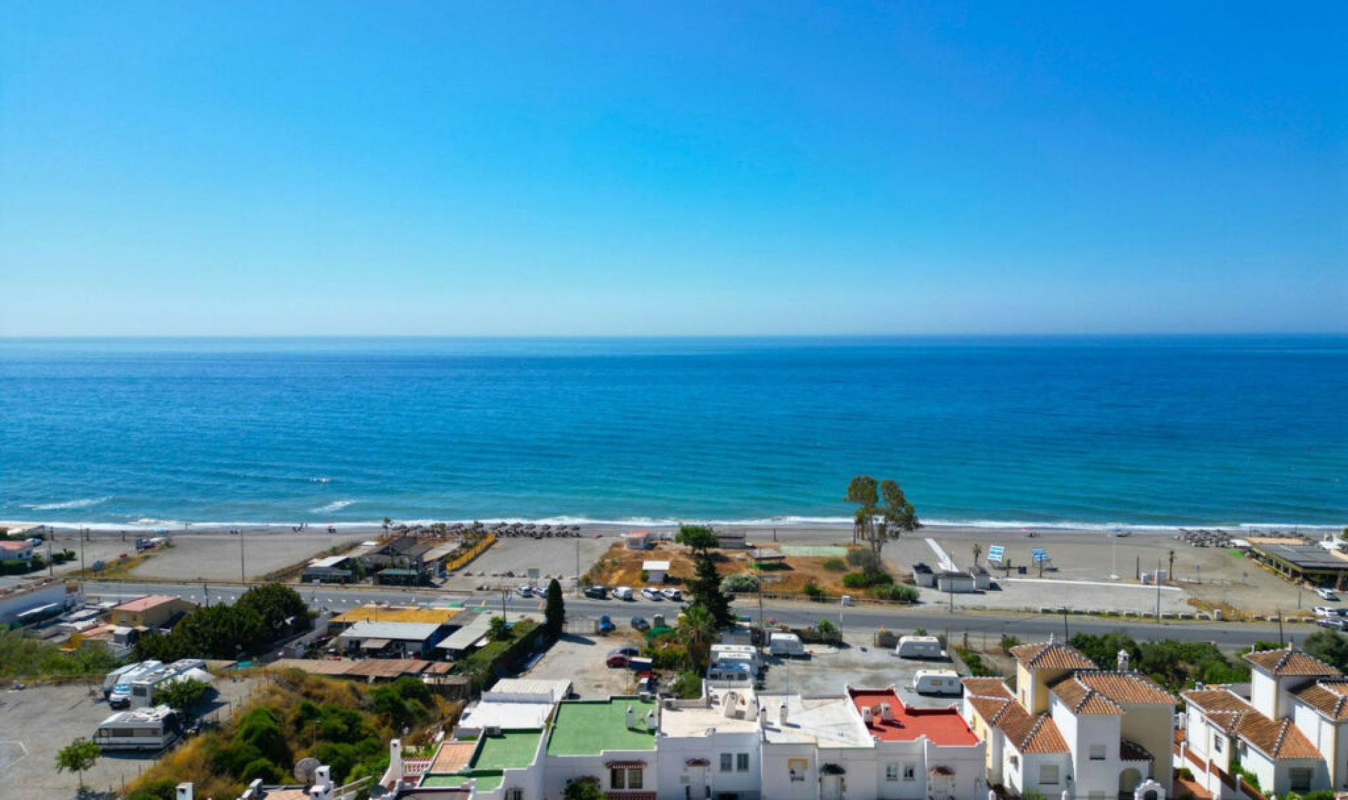 Resale - House -
Torrox Costa
