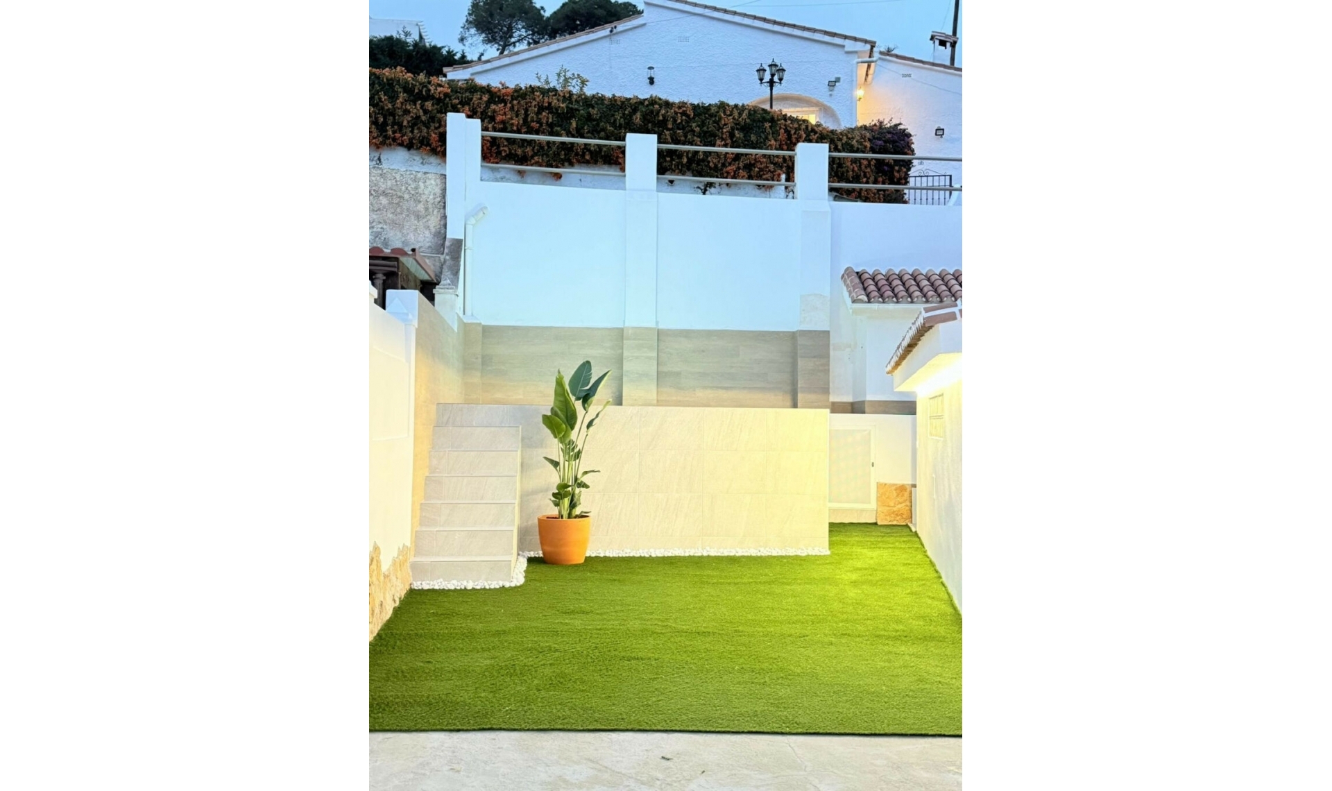 Resale - House -
Torrox Costa