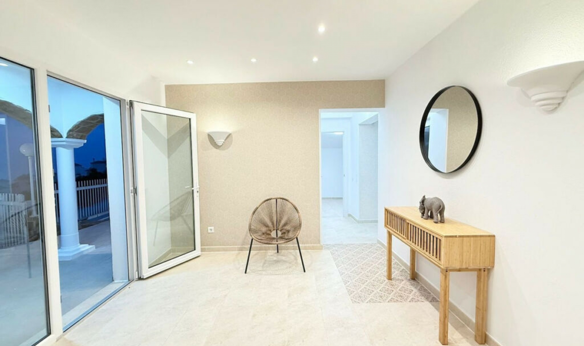 Resale - House -
Torrox Costa